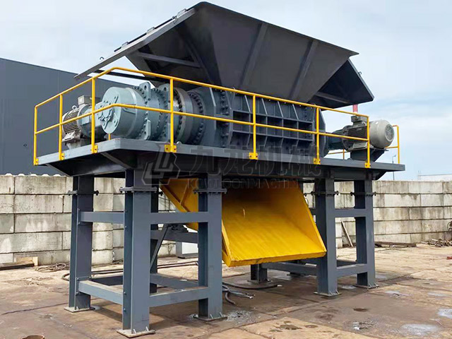 金属撕碎机 金属撕碎机